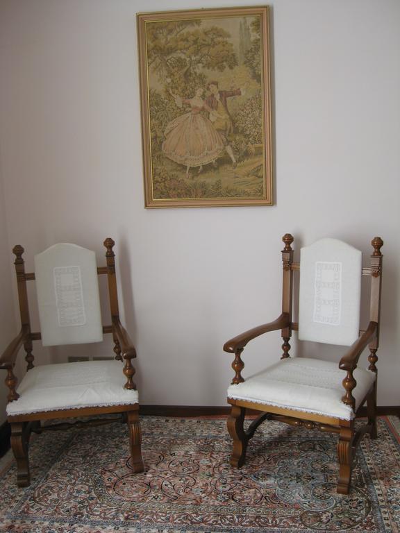 Brezza Affittacamere Montemarciano Zimmer foto